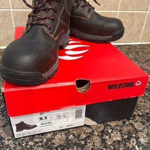 Ladies Wolverine steel toe boots size 9.5